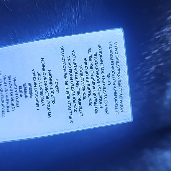 Michael Kors Vest - Picture 5 of 6